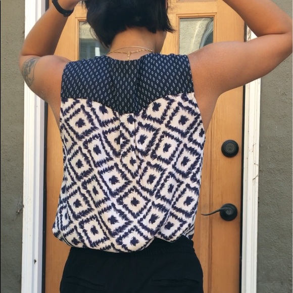 Blue Shell Top - Picture 3 of 6